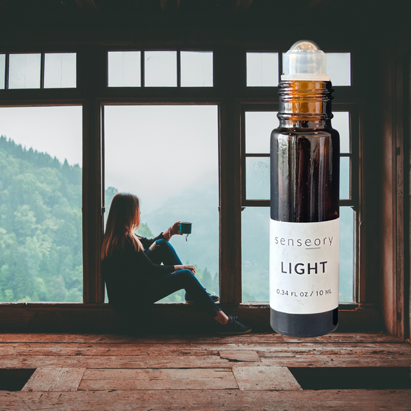 Light Essential Oil Roll-On